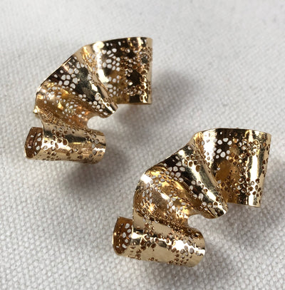 Lacy 14k Gold Ribbon Earrings